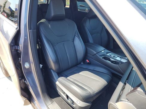 Used 2023 INFINITI QX60 Sensory w/ Vision Package FWD image 26