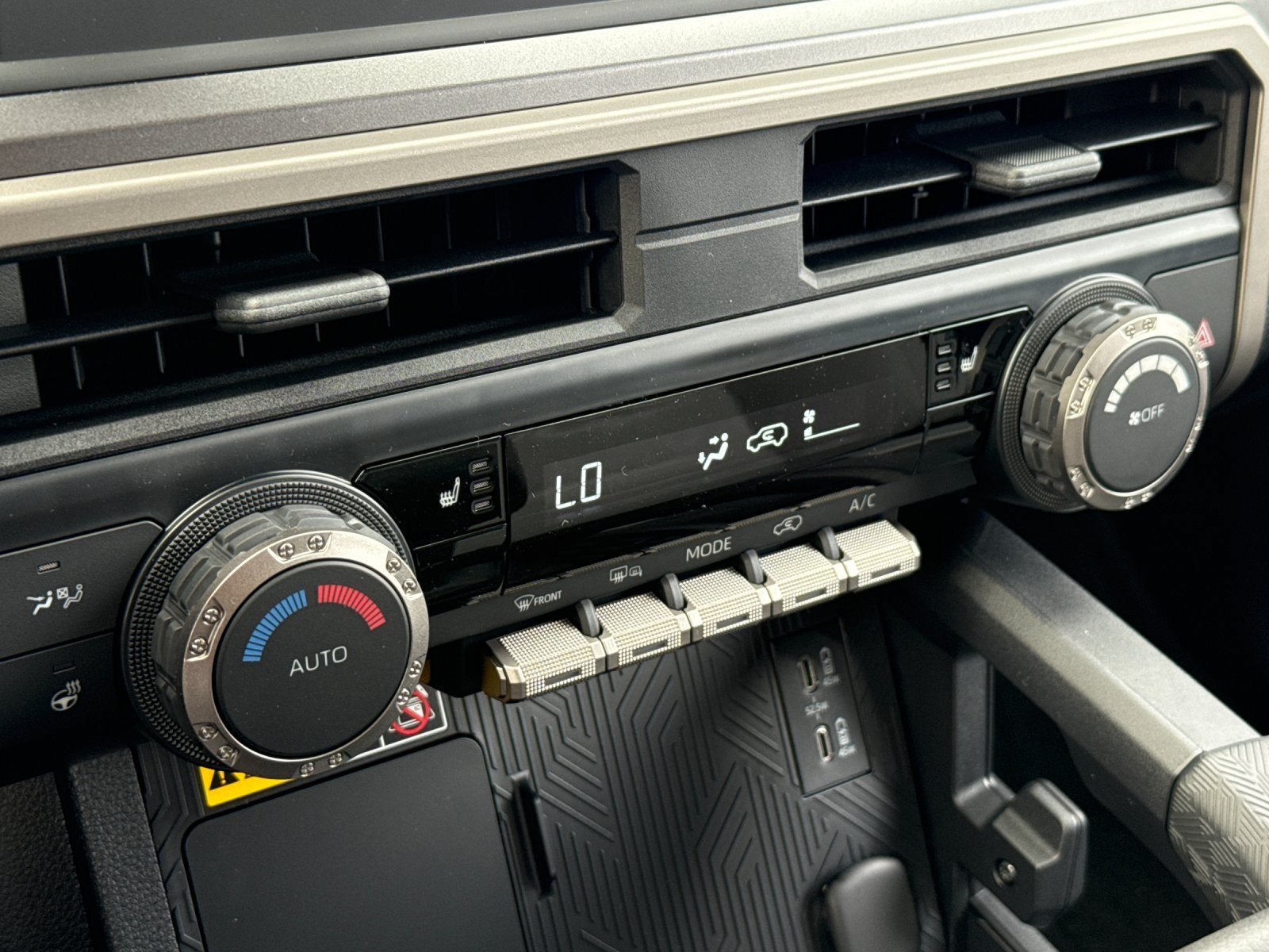 New 2026 Toyota 4Runner TRD Off-Road AWD/4WD image 21
