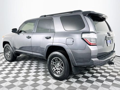 Used 2021 Toyota 4Runner Venture image 8