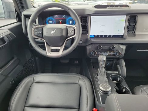 New 2025 Ford Bronco Big Bend w/ Black Diamond Package AWD/4WD image 12