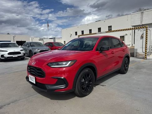 Used 2026 Honda HR-V Sport image 2