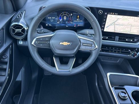 New 2026 Chevrolet Equinox LT image 14