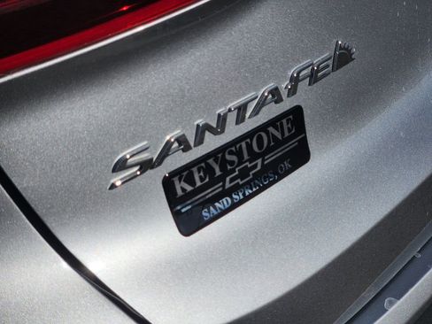 Used 2023 Hyundai Santa Fe SEL w/ Premium Package image 12