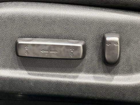 Used 2013 Acura ILX w/ Technology Package image 12