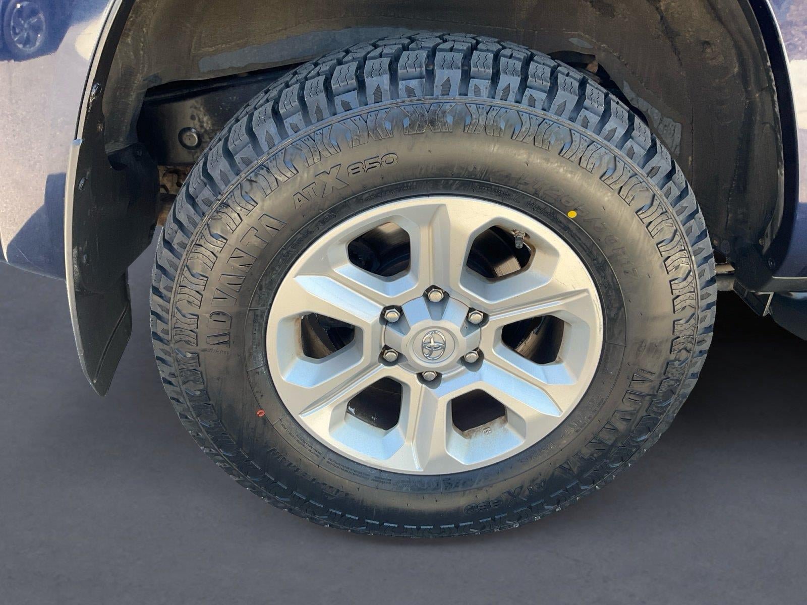 Used 2018 Toyota 4Runner SR5 Premium AWD/4WD image 14