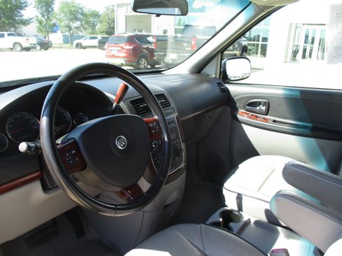 Used 2007 Buick Terraza CXL w/ Driver Confidence Package image 11