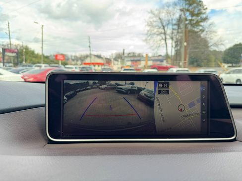 Used 2018 Lexus RX 350L Luxury image 20