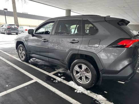 Used 2023 Toyota RAV4 XLE image 18