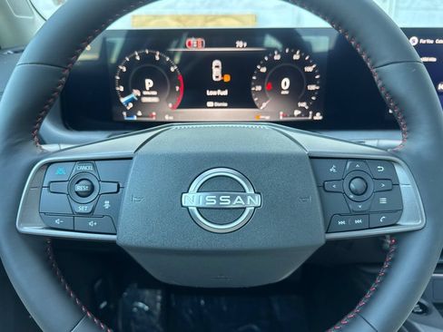 New 2026 Nissan Sentra SR w/ SR Premium Package FWD image 19