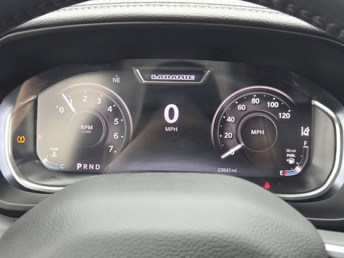 Used 2024 RAM 2500 Laramie w/ Night Edition image 19