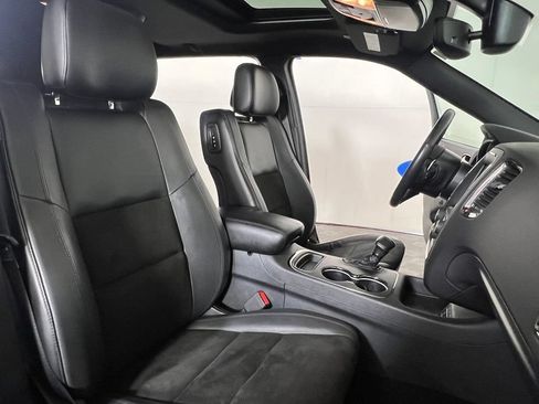 Used 2019 Dodge Durango GT w/ Blacktop Package AWD/4WD image 11