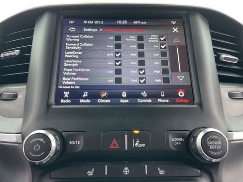 Used 2020 RAM 2500 Big Horn w/ Level 2 Equipment Group image 19