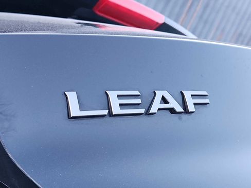 Used 2023 Nissan Leaf SV Plus image 30