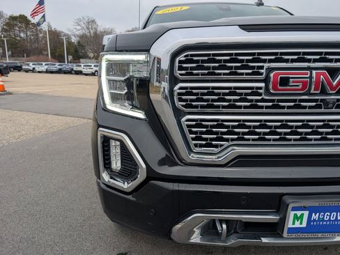 Used 2021 GMC Sierra 1500 Denali w/ Denali Ultimate Package image 9