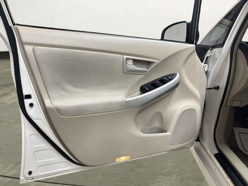Used 2010 Toyota Prius FWD image 11