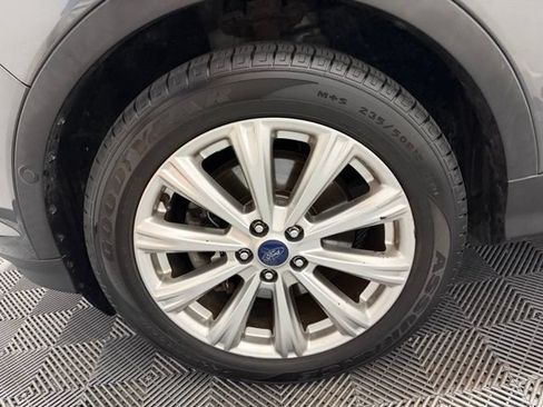 Used 2018 Ford Escape Titanium FWD image 44