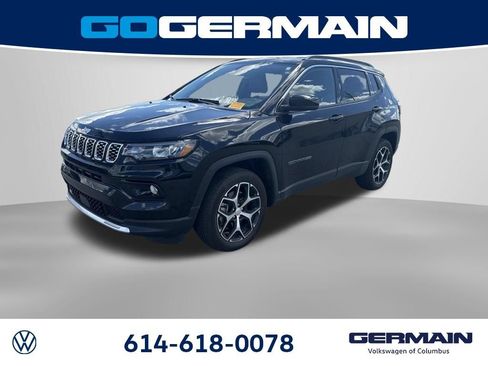 Used 2024 Jeep Compass Limited AWD/4WD image 1