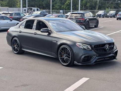 Used 2018 Mercedes-Benz E 63 AMG S image 3