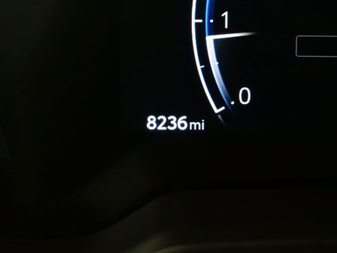 Used 2026 Toyota Corolla LE FWD image 23