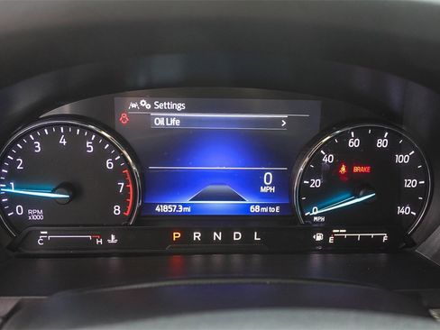 Used 2023 Ford Explorer XLT w/ Equipment Group 202A image 28