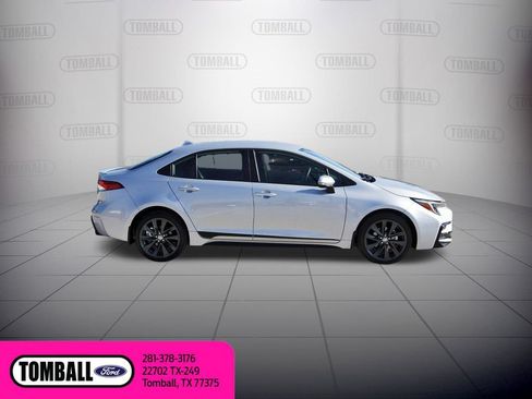 Used 2026 Toyota Corolla SE FWD image 8
