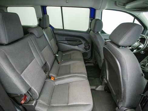 Used 2017 Ford Transit Connect XL image 25