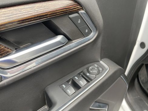 Used 2024 GMC Sierra 1500 Elevation w/ X31 Off-Road Package image 15