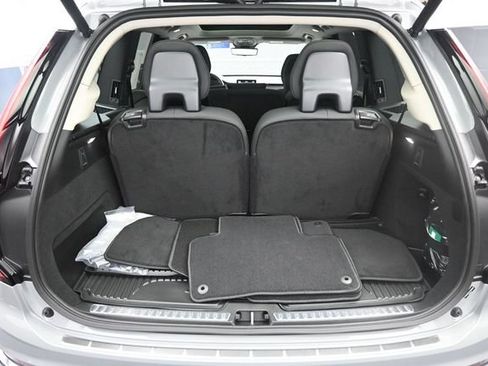 New 2026 Volvo XC90 B6 Plus w/ Protection Package Premier AWD/4WD image 24