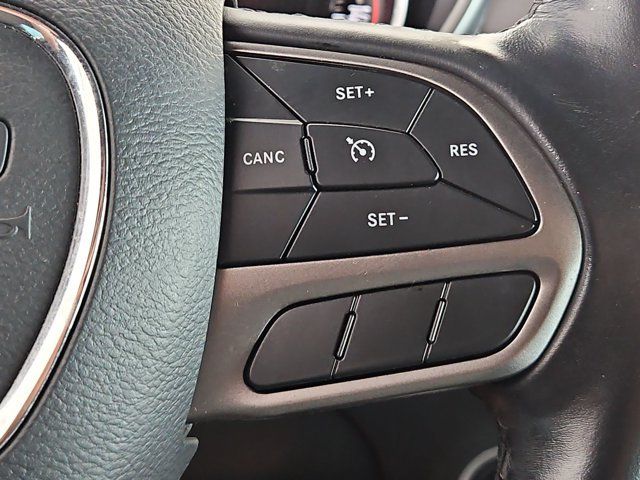 Used 2020 Dodge Challenger SXT w/ Plus Package RWD image 22