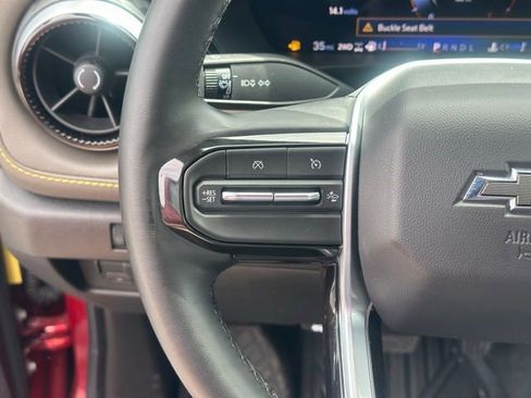 Certified 2025 Chevrolet Colorado ZR2 w/ Technology Package AWD/4WD image 4