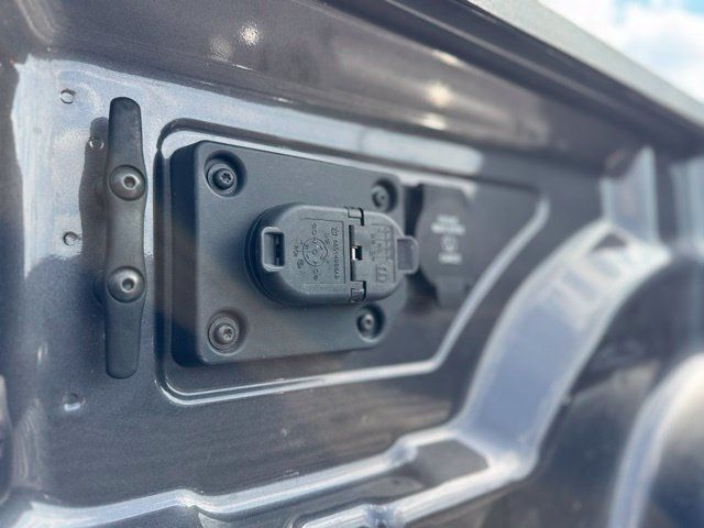 Used 2025 RAM 3500 Tradesman AWD/4WD image 8