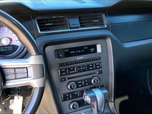 Used 2011 Ford Mustang GT Premium w/ 402A Rapid Spec Order Code image 6