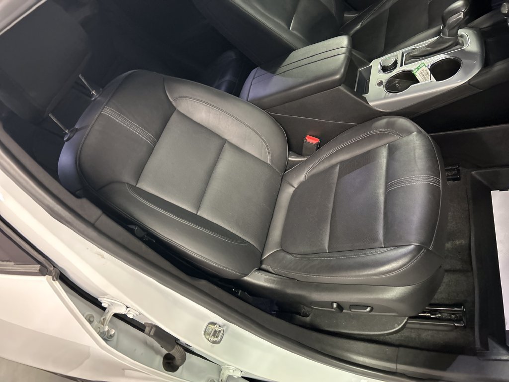 Used 2020 Chevrolet Blazer LT w/ Redline Edition FWD image 23