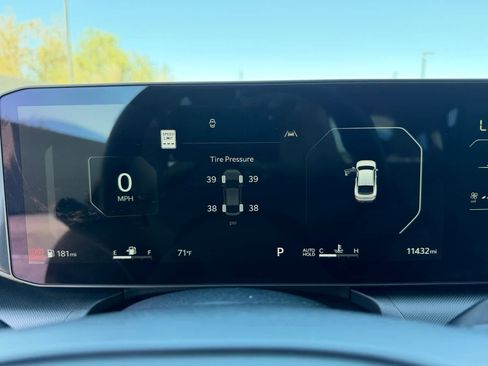 Used 2025 Kia K4 EX FWD image 25