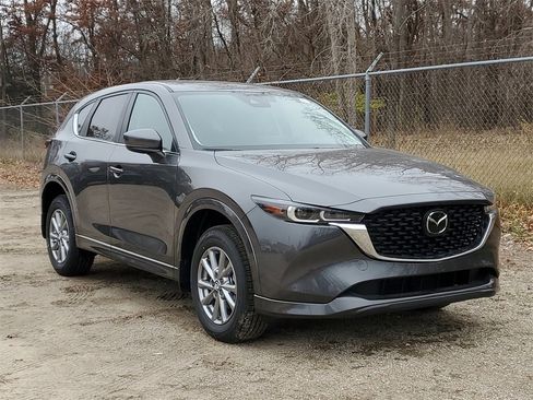 New 2025 MAZDA CX-5 AWD 2.5 S w/ Select Package image 4