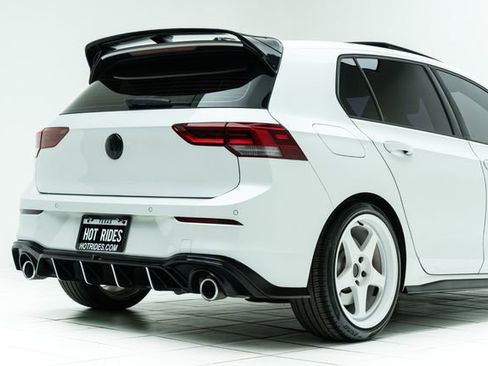 Used 2022 Volkswagen GTI SE image 15