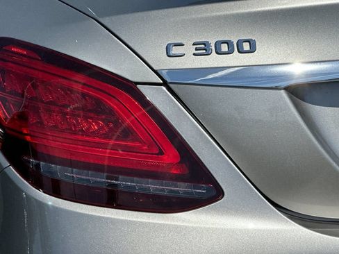 Used 2019 Mercedes-Benz C 300 Sedan image 24
