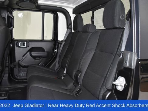 Used 2022 Jeep Gladiator Willys image 28