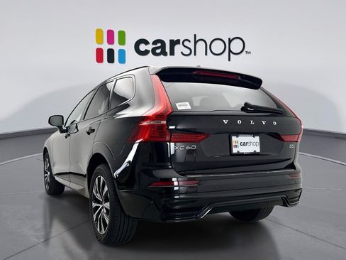 Used 2023 Volvo XC60 B5 Plus w/ Climate Package AWD/4WD image 3