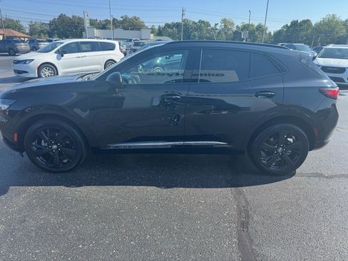 Used 2023 Buick Envision Preferred image 3