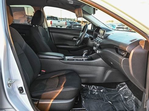 Used 2020 Nissan Sentra S image 18