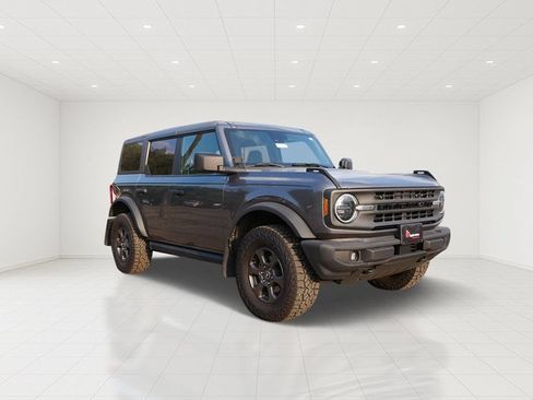 Certified 2022 Ford Bronco 4-Door AWD/4WD image 1