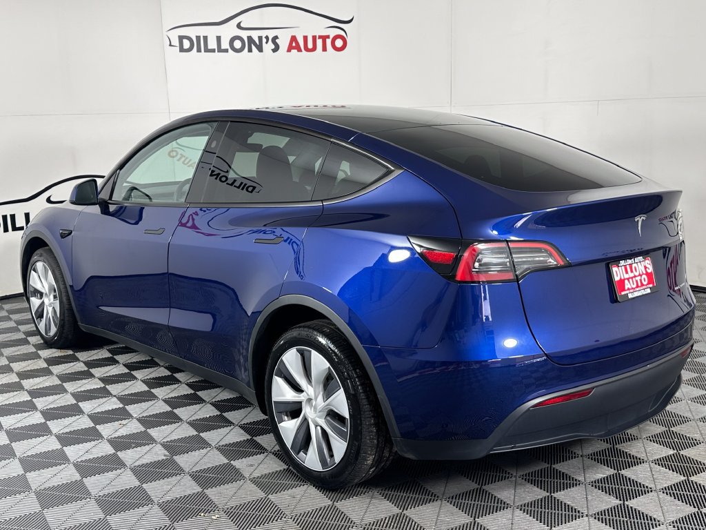 Used 2023 Tesla Model Y Long Range AWD/4WD image 6