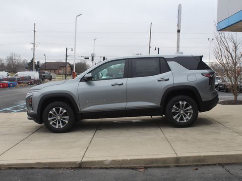 New 2026 Chevrolet Equinox LT image 6