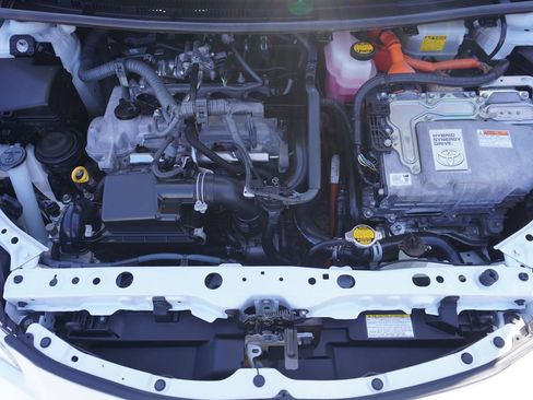 Used 2012 Toyota Prius C Three FWD image 22