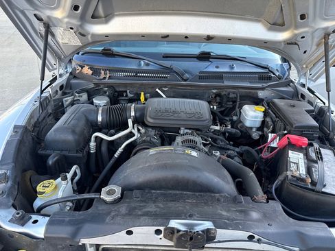 Used 2005 Dodge Dakota SLT image 17