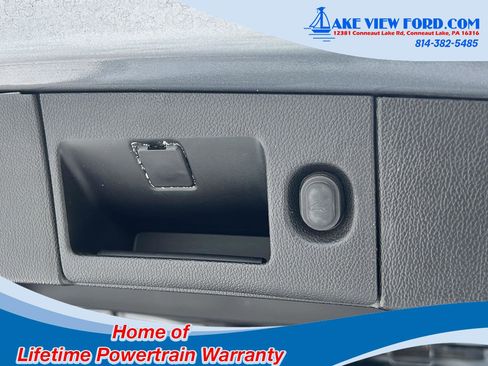 Used 2019 GMC Yukon SLT w/ Premium Edition image 8