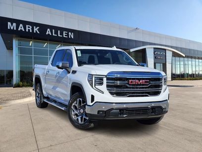 New 2026 GMC Sierra 1500 SLT w/ SLT Premium Package