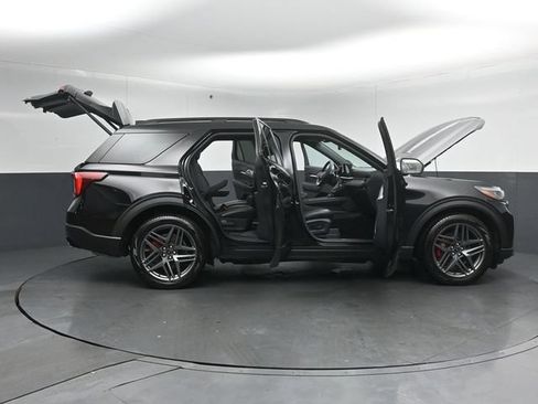 Certified 2025 Ford Explorer ST AWD/4WD image 62