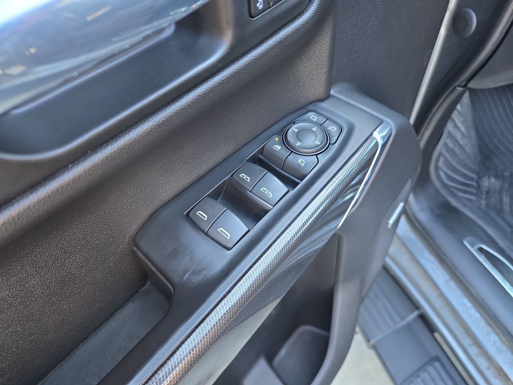 Used 2020 GMC Sierra 1500 AT4 w/ AT4 Premium Package AWD/4WD image 13
